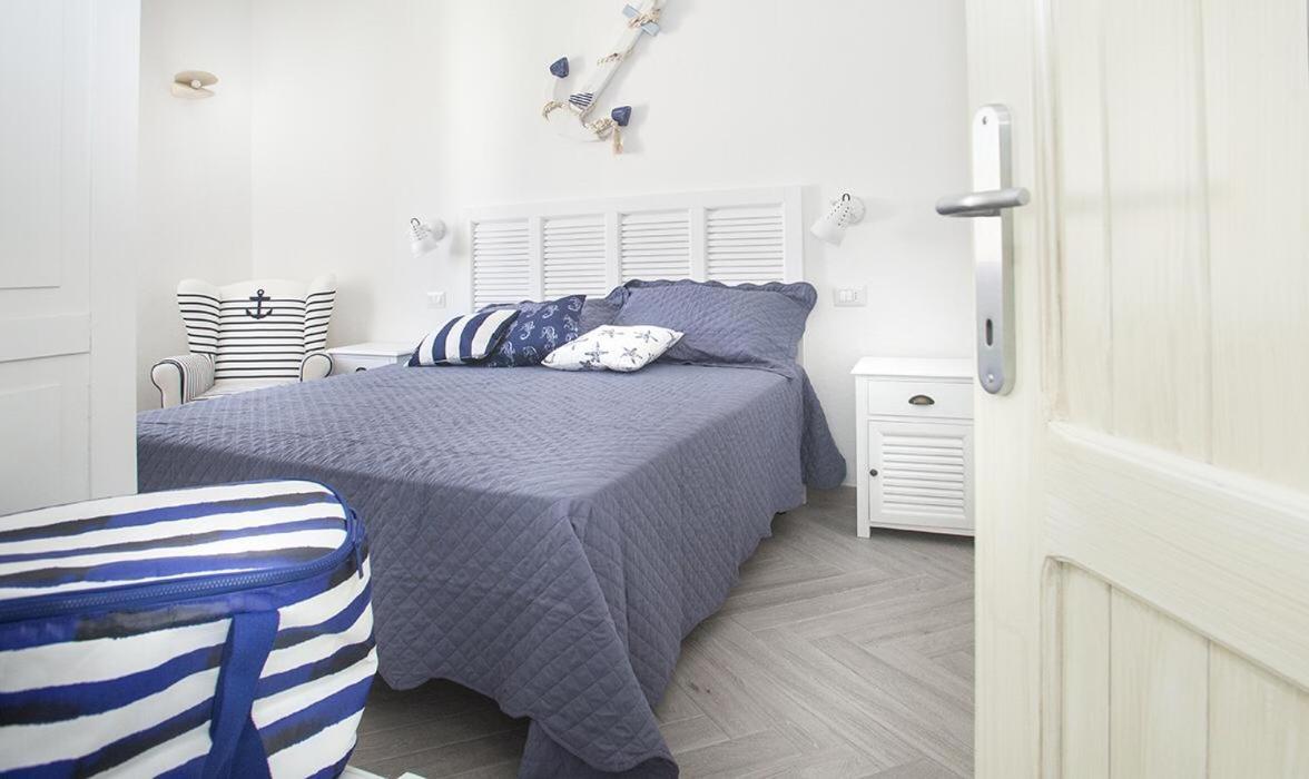 B&B Jolie Santa Teresa Gallura Eksteriør billede